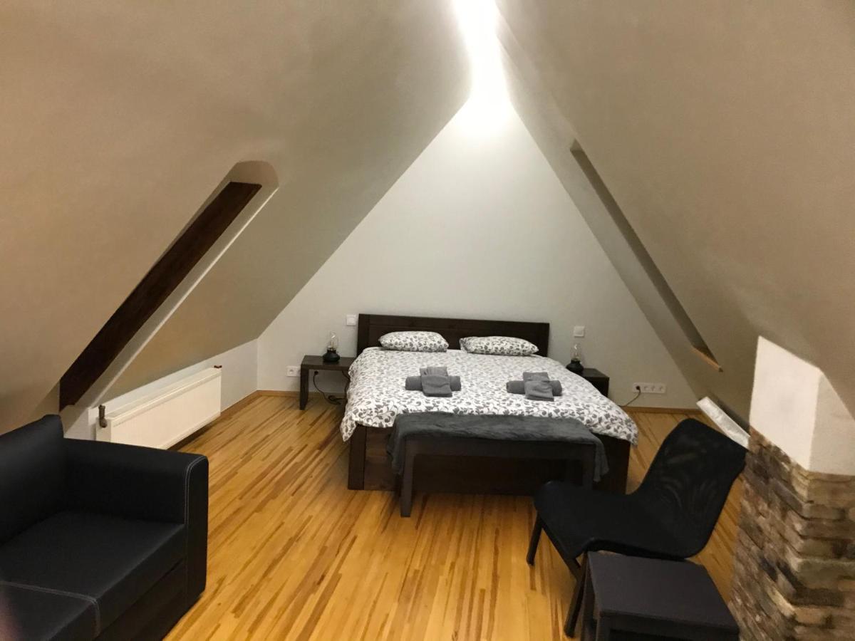 Doma Square Penthouse, In The Heart Of Old Town Apartment Riga Exterior photo